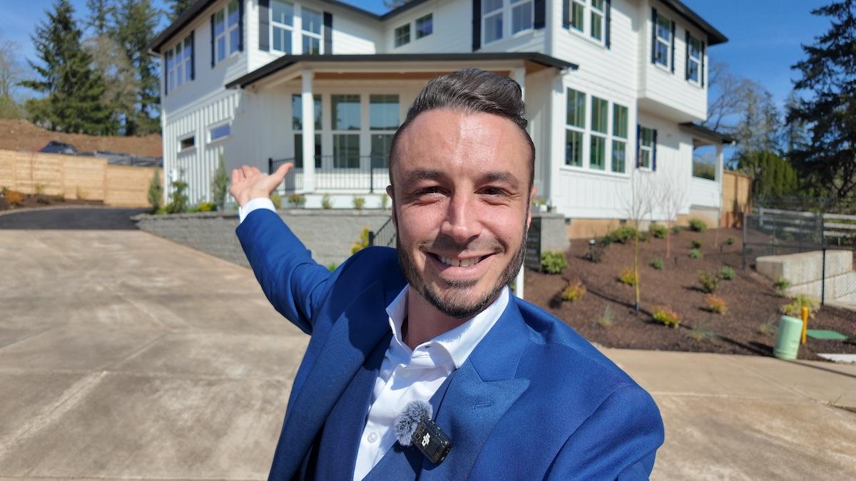 A seamless mortgage experience through dedicated service and proactive planning